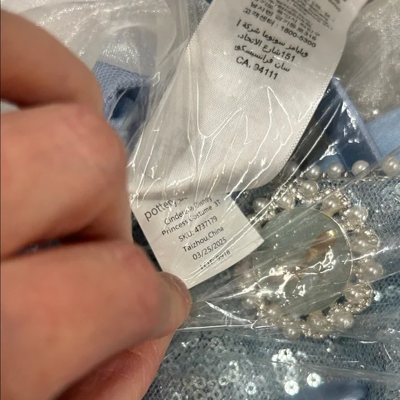 Pottery Barn Disney Princess Cinderella Costume Blue Dress Toddler Size 3T NWT - Picture 6 of 8